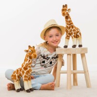 Giraffe standing 38 cm